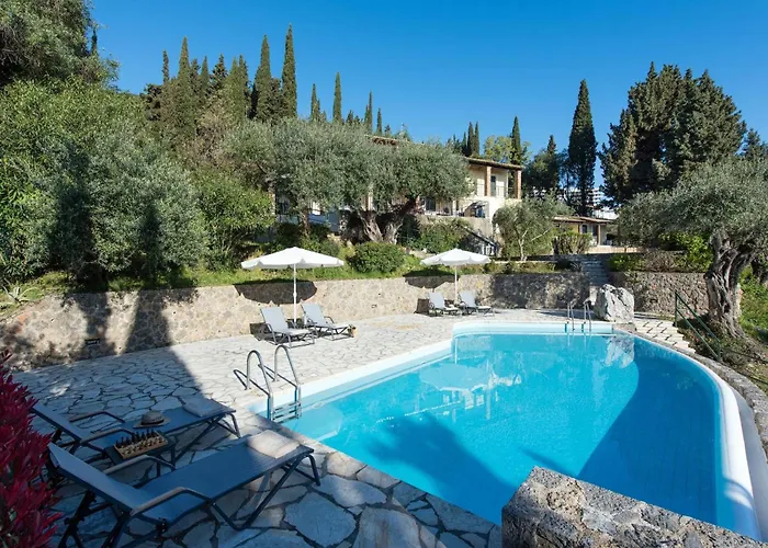Lucky Villa