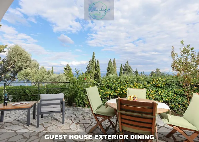 Lucky * Benitses (Corfu)