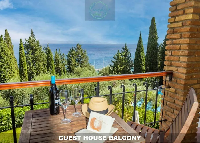 Lucky * Benitses (Corfu)